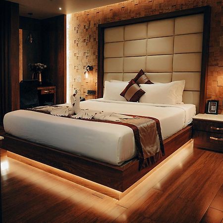 Retrieve Health & Wellness Hotel Kochi Exterior foto