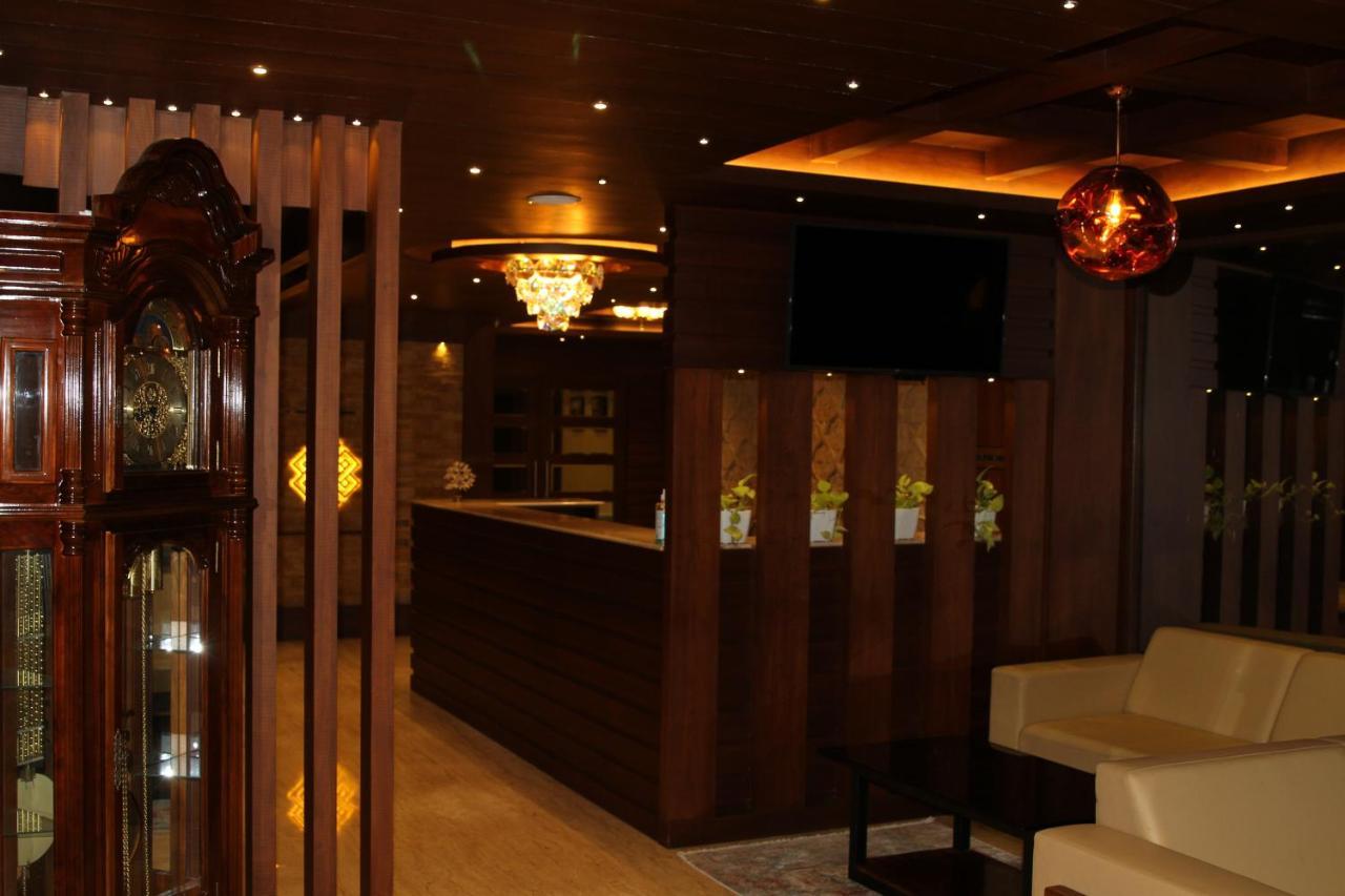 Retrieve Health & Wellness Hotel Kochi Exterior foto