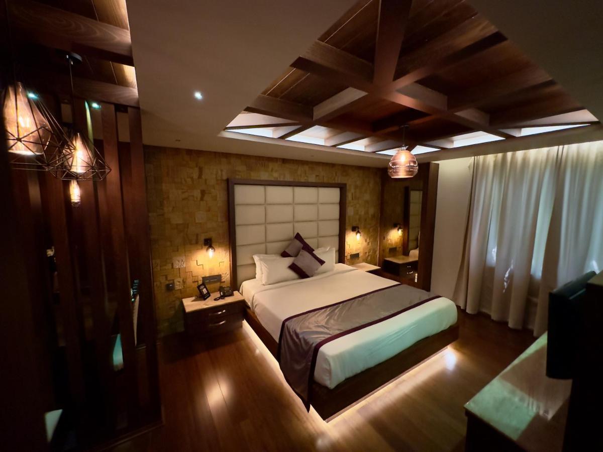 Retrieve Health & Wellness Hotel Kochi Exterior foto